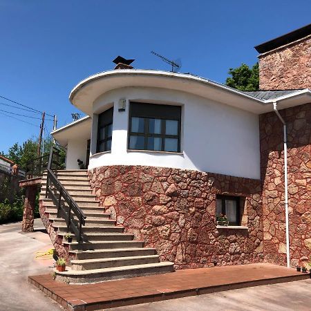 Vila La Casona De La Carbayeda Oviedo Exteriér fotografie